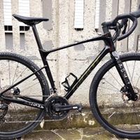 Bici gravel Giant Revolt 2 - tg. M