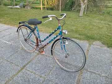 bicicletta donna con ruote da 26 pronta all'uso 