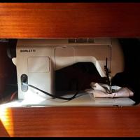 Macchina da cucire Borletti con mobile