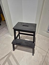 Scaletta Ikea con torre montessoriana