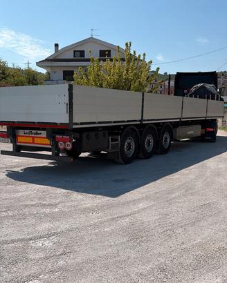 Semirimorchio cassonato pianale con sponde 