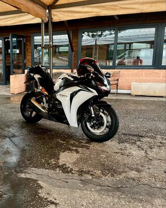 Honda CBR 1000rr 2008