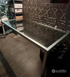 splendido tavolo  di design