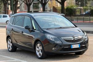 Zafira 7 posti ok neopatentati