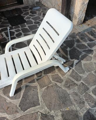 lettini da piscina e giardino