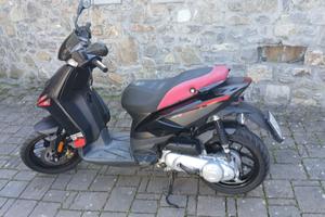 Scooter Aprilia 50cc Motard