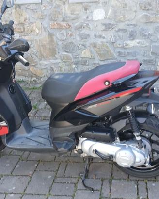 Scooter Aprilia 50cc Motard