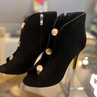 Scarpa con tacco elegante e sexy