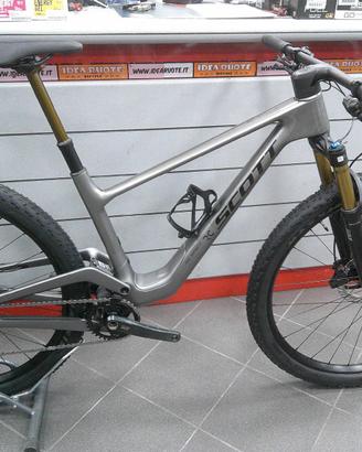 SCOTT SPARK RC EXPERT CARBON 2027 SH. XT Di2 NEW
