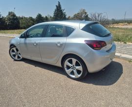 Opel Astra cosmo 1.4 Turbo 140CV 5 porte 2012