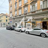 ATTIVITA DI TABACCHERIA CON MURI
