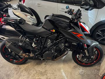 Ktm 1290 r superduke