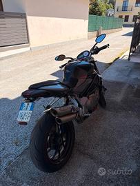moto MV 910R