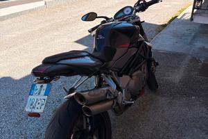 moto MV 910R
