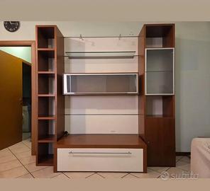 Mobile porta tv con colonne e cassettone