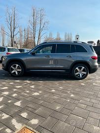 Mercedes GLB 200d