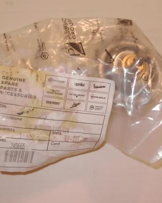 codice Piaggio 493883 valvola termostatica acqua