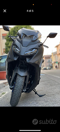 Tmax 560 del 2024