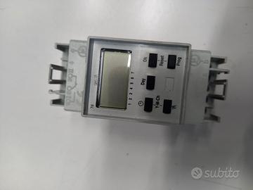 orologio/interruttore digitale 220vac Perry