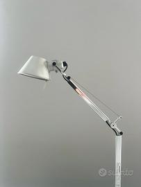 Artemide lampada da tavolo Tolomeo Micro