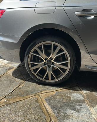 Pirelli P Zero PZ5 245/35 R19 – 1 gomma usata 70%