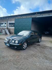 Inarrestabile Jaguar 