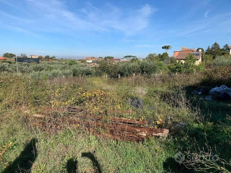 Terreno di 1500 m² a Roma - Vista 5
