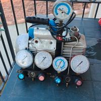 pompa vuoto e 2 manometri condizionatore 