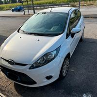 Ford Fiesta 1.4 Benzina/GPL – 2010 – 154.000 km –