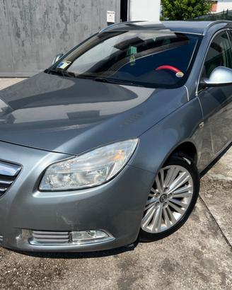 Opel Insignia 2.0 Modello Cosmo Full Optional