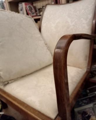 poltrona con cuscino 