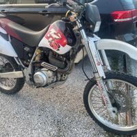 Yamaha TT 600 - 1998