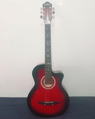 Chitarra acustica nuova mai usata
