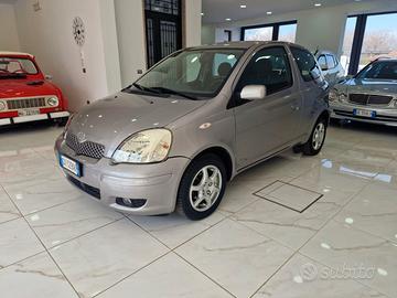 Toyota Yaris 1.0i 16V cat 3 porte Sol