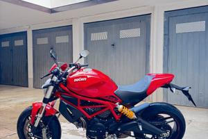 DUCATI MONSTER 797 red - Versione Plus - 4960km