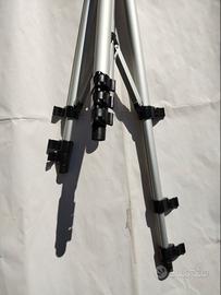 treppiede per videocamera 