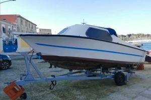 Barca cranchi cabinata 6 m e carrello (NO MOTORE)