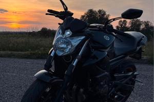 Yamaha Xj6 600 A2