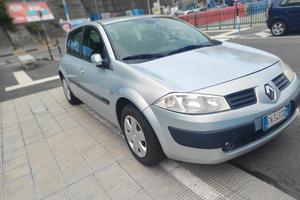Renault Megane 1.9 dCi 120CV (2004)