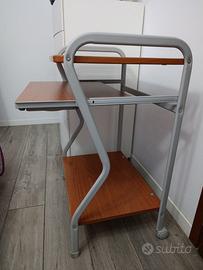 Tavolo/ scrivania porta pc