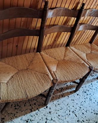Panca rustica in legno e paglia