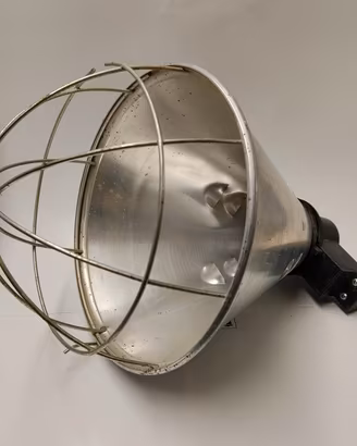 Lampada industriale vintage riflettore officina 