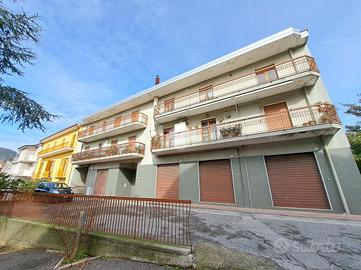 4 LOCALI A BARONISSI