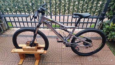 bicicletta MTB Rockrider