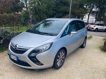 Opel Zafira Tourer