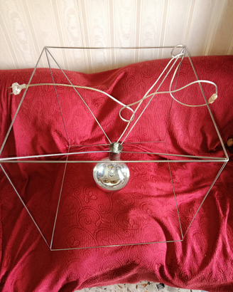 Lampadario in acciaio