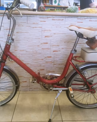 Bici pieghevole vintage rossa
