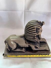 statuete