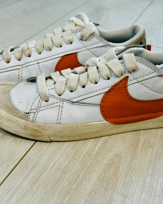 Nike Blazer Low Jumbo (White /Organge )