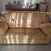 Divano in pelle 